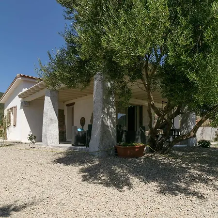 Su Entu With Garden Close To The Villa *